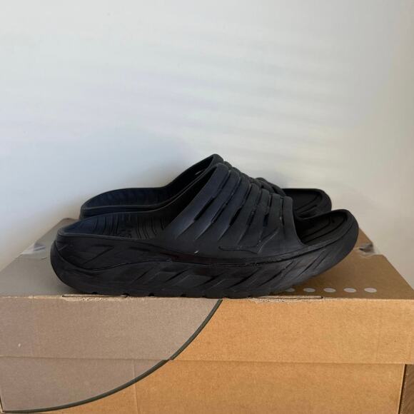 Hoka One One Ora Recovery Slide Women Black Sandals - SZ 8 - Picture 3 of 10